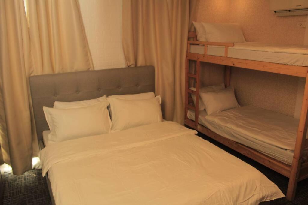 A2J Luxury 1Br Balcony Suite Near Venice Mall Bgc Manila Eksteriør bilde